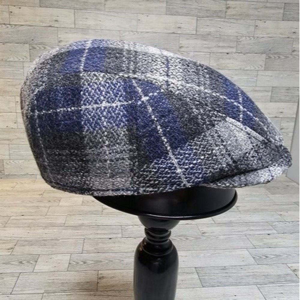 NWOT BIGALLI Blue/Grey Plaid Flat Cap, Boston 4001, Newsboy Style Size Small